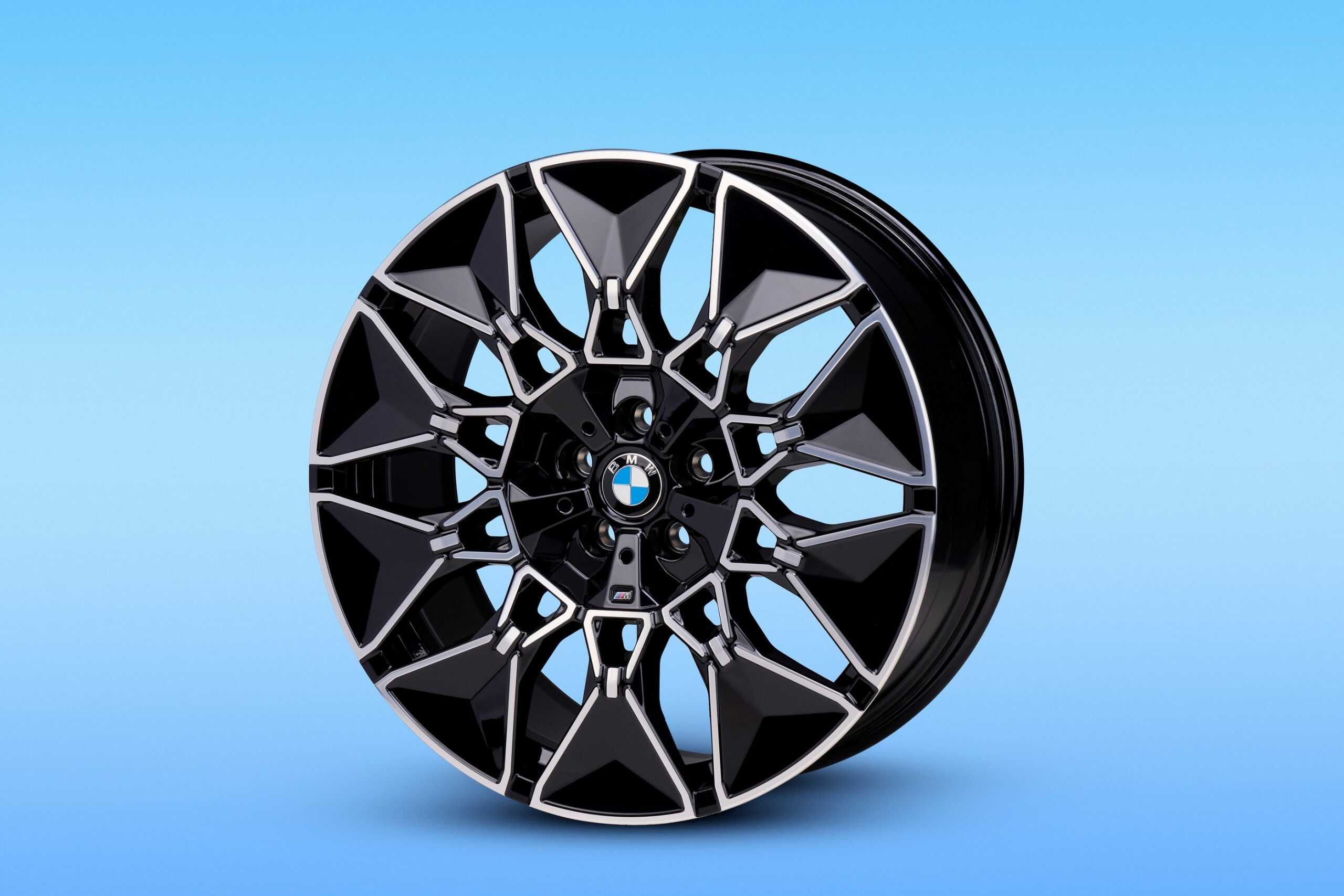 BMW Is Making The New i3 Sedan With 30% Recycled Materials