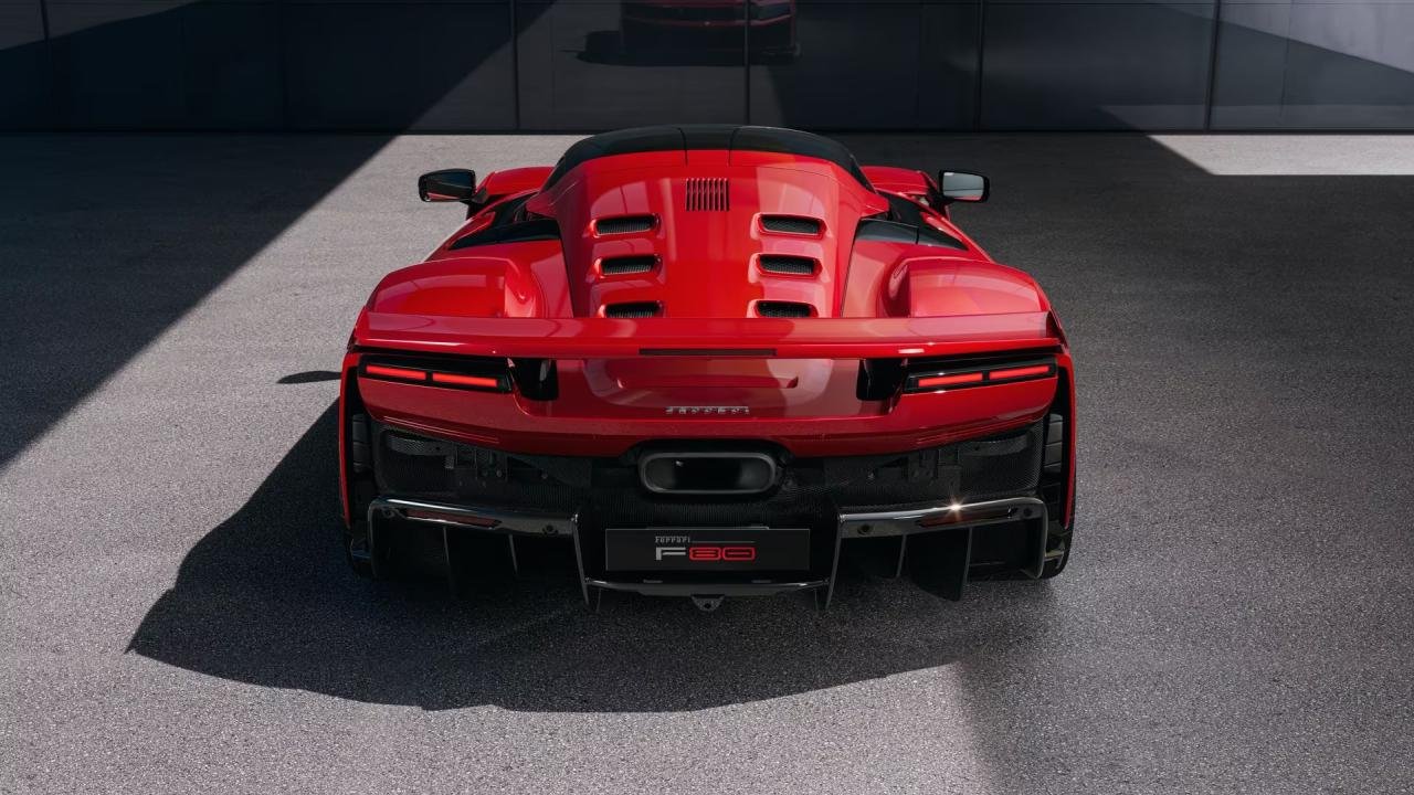 Ferrari F80’s new “extreme” exhaust makes it illegally loud
