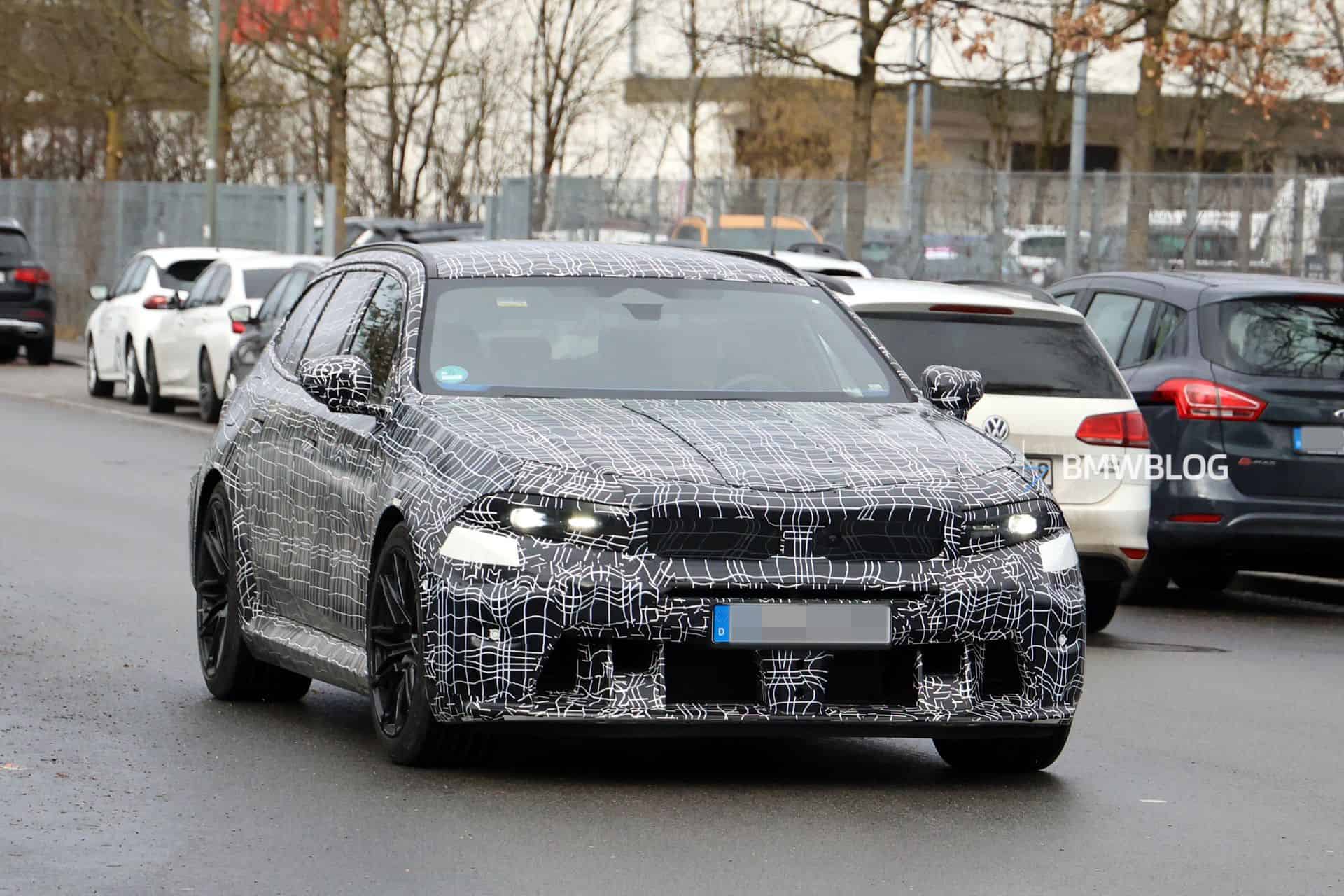 2028 BMW M5 Touring Spied With Neue Design And V8 Sound